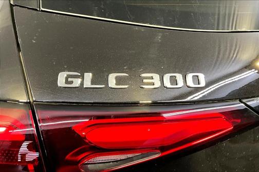 2026 Mercedes-Benz GLC 300 Base 4MATIC