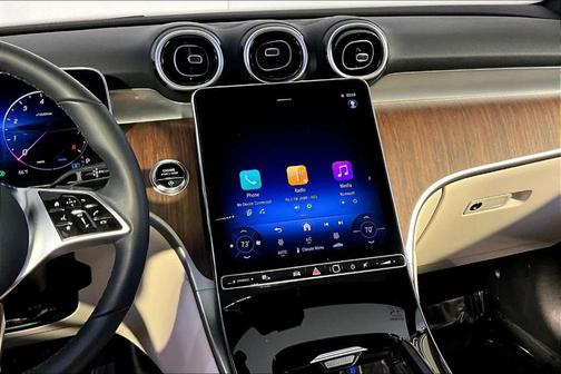 2025 Mercedes-Benz GLC 300 Base 4MATIC