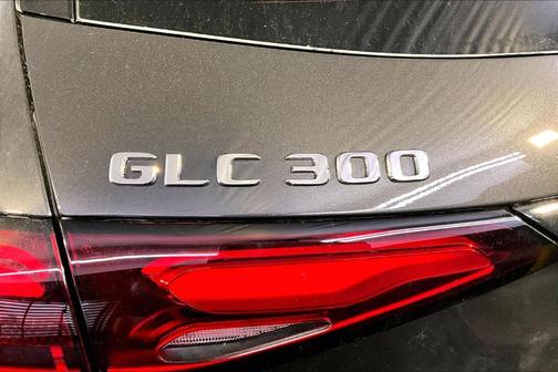 2026 Mercedes-Benz GLC 300 Base 4MATIC