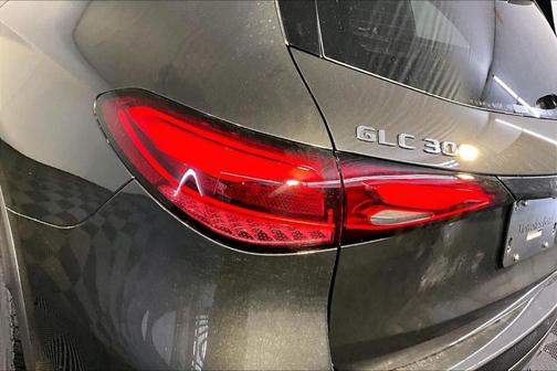 2026 Mercedes-Benz GLC 300 Base 4MATIC