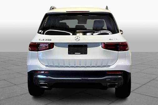 2025 Mercedes-Benz GLB 250 Base 4MATIC