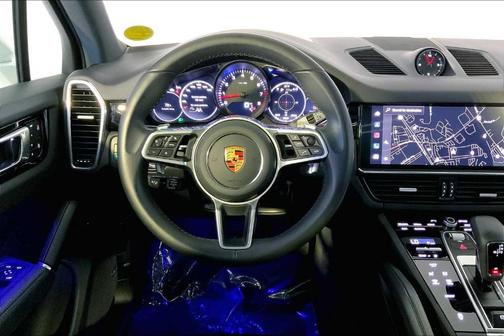 2023 Porsche Cayenne Platinum Edition
