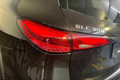 2026 Mercedes-Benz GLC 300 Base 4MATIC