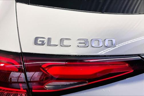 2026 Mercedes-Benz GLC 300 Base 4MATIC