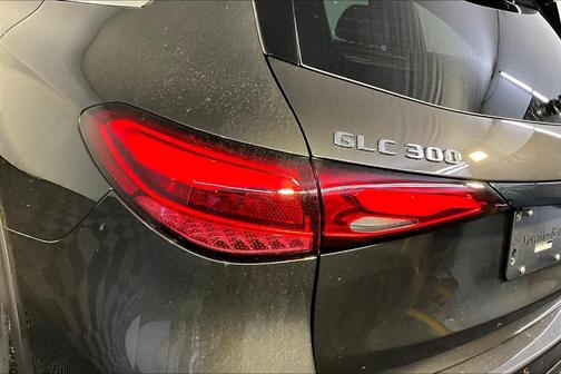 2026 Mercedes-Benz GLC 300 Base 4MATIC