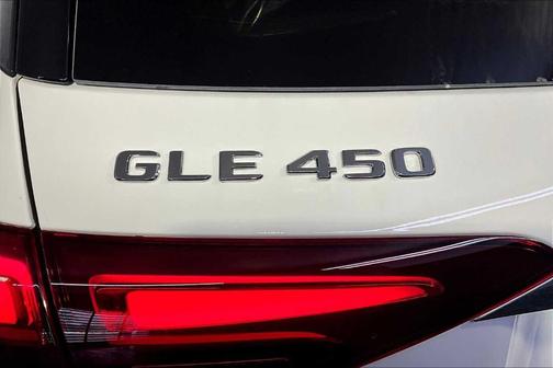 2026 Mercedes-Benz GLE 450 4MATIC