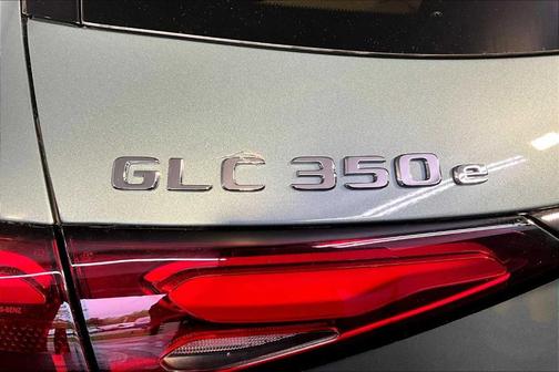 2025 Mercedes-Benz GLC 350e Base 4MATIC