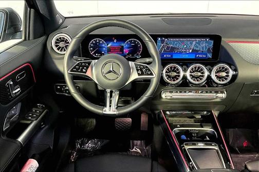 2025 Mercedes-Benz GLA 250 Base 4MATIC