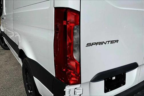 2025 Mercedes-Benz Sprinter 2500 