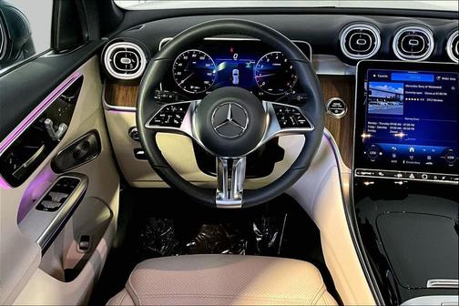 Verde Silver Metallic 2026 Mercedes-Benz GLC 300 4MATIC
