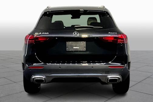 2025 Mercedes-Benz GLA 250 Base 4MATIC