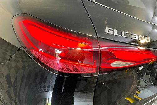 2025 Mercedes-Benz GLC 300 Base 4MATIC