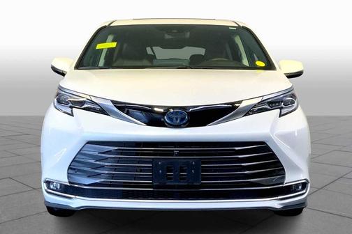 2021 Toyota Sienna L