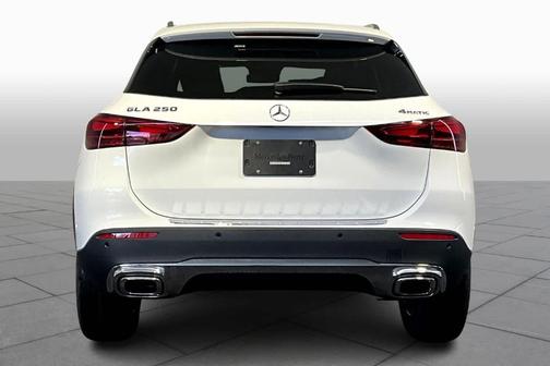 2026 Mercedes-Benz GLA 250 Base 4MATIC