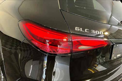2026 Mercedes-Benz GLC 300 Base 4MATIC