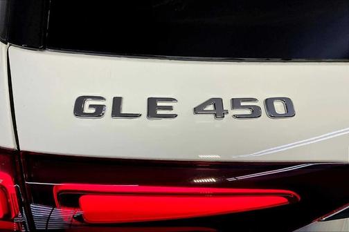 2026 Mercedes-Benz GLE 450 4MATIC