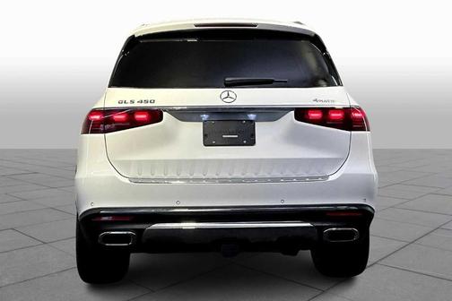 2026 Mercedes-Benz GLS 450 