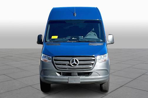 2025 Mercedes-Benz Sprinter 2500