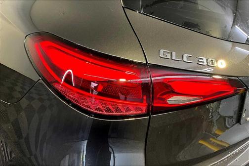 2025 Mercedes-Benz GLC 300 Base 4MATIC
