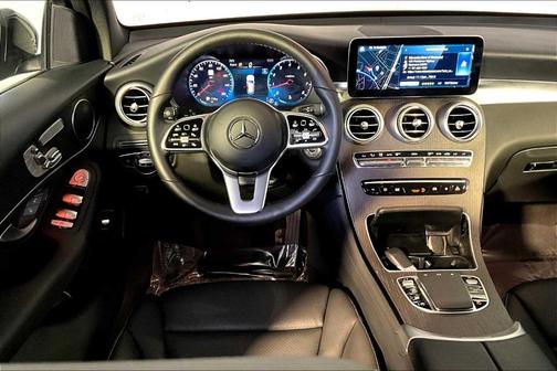 2022 Mercedes-Benz GLC 300 Base 4MATIC