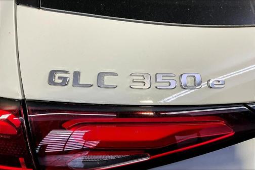 2026 Mercedes-Benz GLC 350e