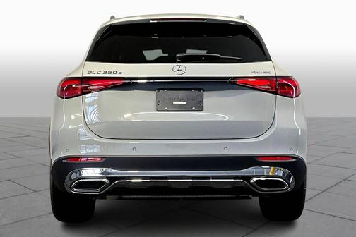 2026 Mercedes-Benz GLC 350e