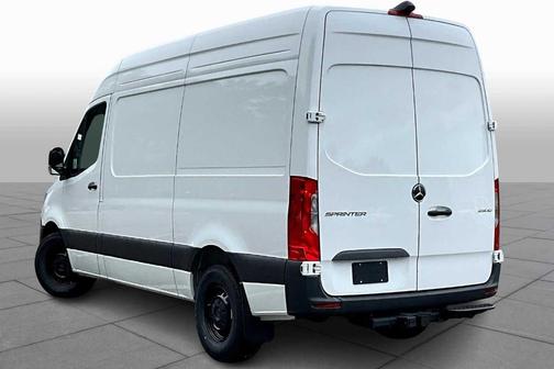 2025 Mercedes-Benz Sprinter 2500