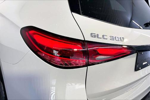 2026 Mercedes-Benz GLC 300 Base 4MATIC