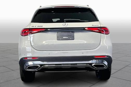 2026 Mercedes-Benz GLC 300 Base 4MATIC