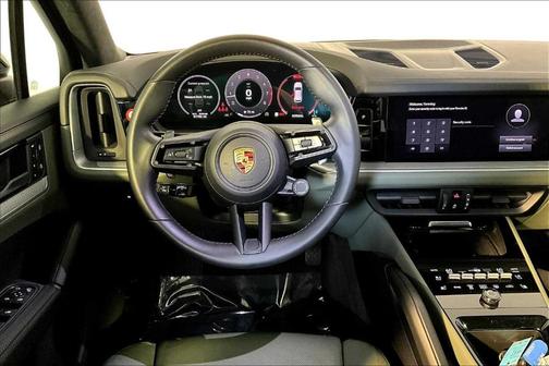 2024 Porsche Cayenne Base