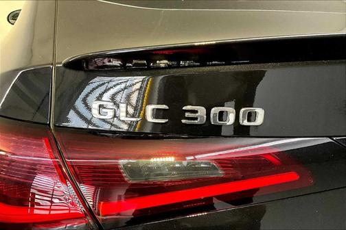 2026 Mercedes-Benz GLC 300 Base 4MATIC