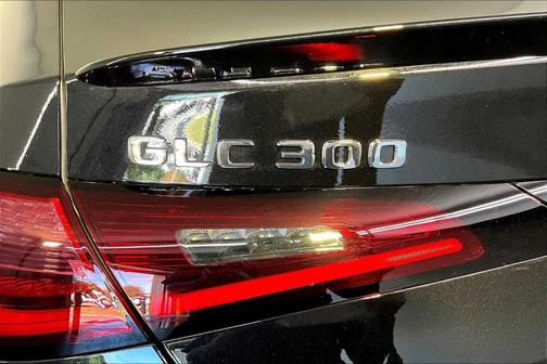 2026 Mercedes-Benz GLC 300 Base 4MATIC