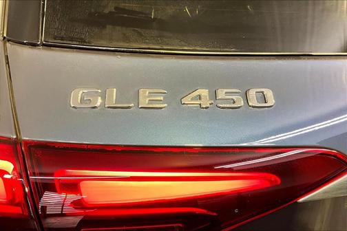 2026 Mercedes-Benz GLE 450 4MATIC