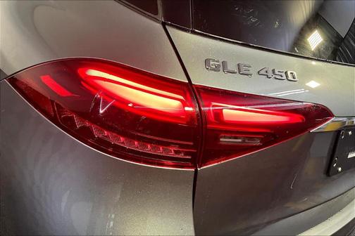 2026 Mercedes-Benz GLE 450 4MATIC