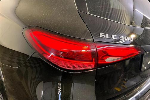 2026 Mercedes-Benz GLC 300 Base 4MATIC