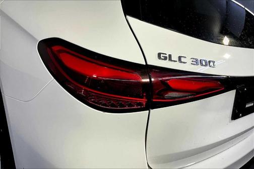 2026 Mercedes-Benz GLC 300 Base 4MATIC
