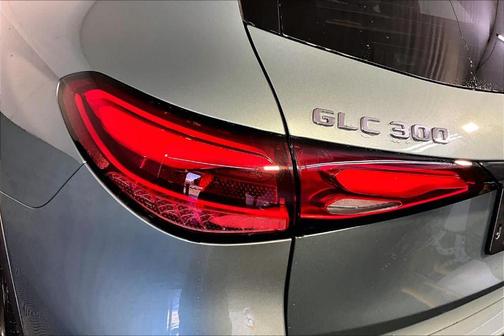 2026 Mercedes-Benz GLC 300 Base 4MATIC