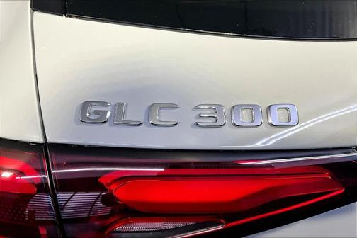 2026 Mercedes-Benz GLC 300 Base 4MATIC