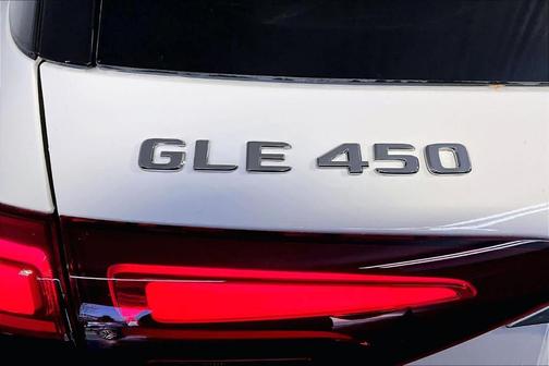 2026 Mercedes-Benz GLE 450 4MATIC