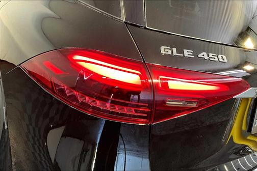 2025 Mercedes-Benz GLE 450 4MATIC