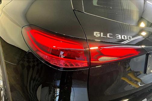 2026 Mercedes-Benz GLC 300 Base 4MATIC