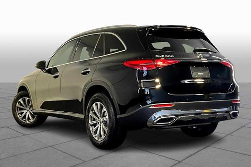2026 Mercedes-Benz GLC 300 Base 4MATIC