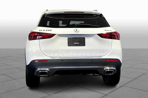 2026 Mercedes-Benz GLA 250 Base 4MATIC