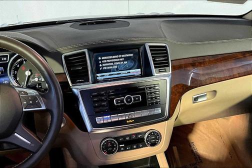 2015 Mercedes-Benz GL-Class GL 550 4MATIC
