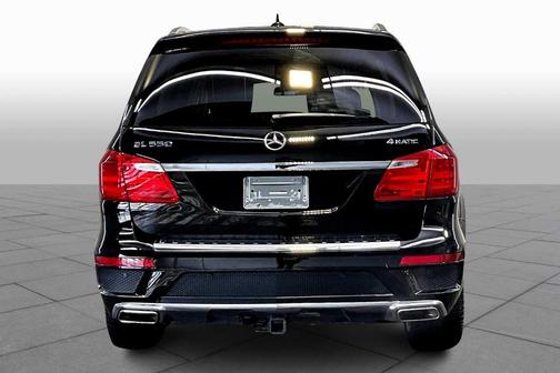 2015 Mercedes-Benz GL-Class GL 550 4MATIC