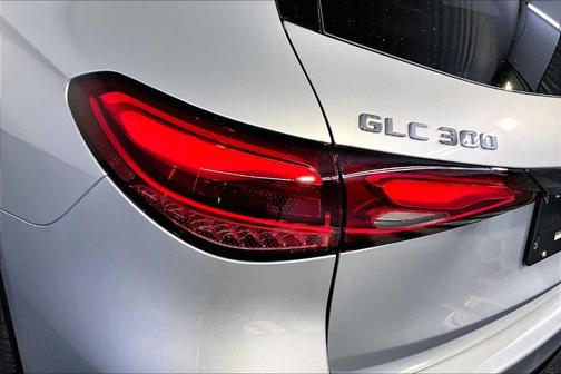 2026 Mercedes-Benz GLC 300 Base 4MATIC