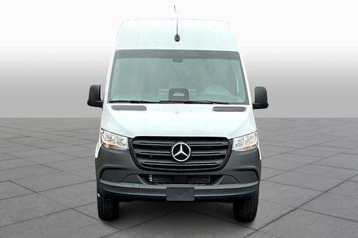 2025 Mercedes-Benz Sprinter 2500