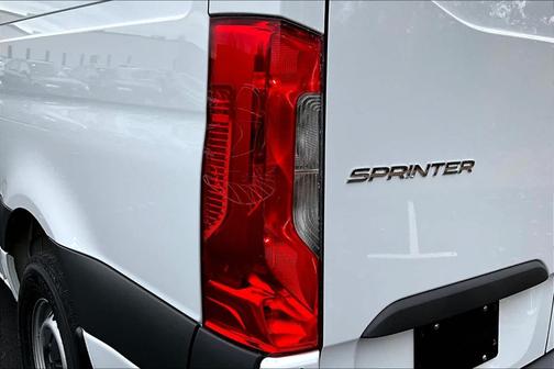 2025 Mercedes-Benz Sprinter 2500