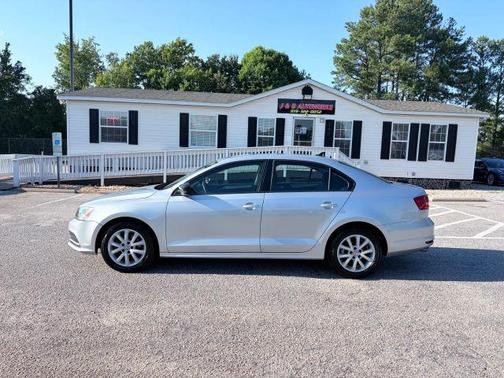 2015 Volkswagen Jetta 1.8T SE