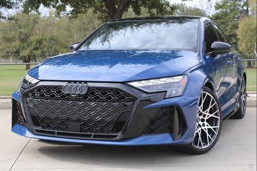 2025 Audi RS 3 TFSI quattro S tronic